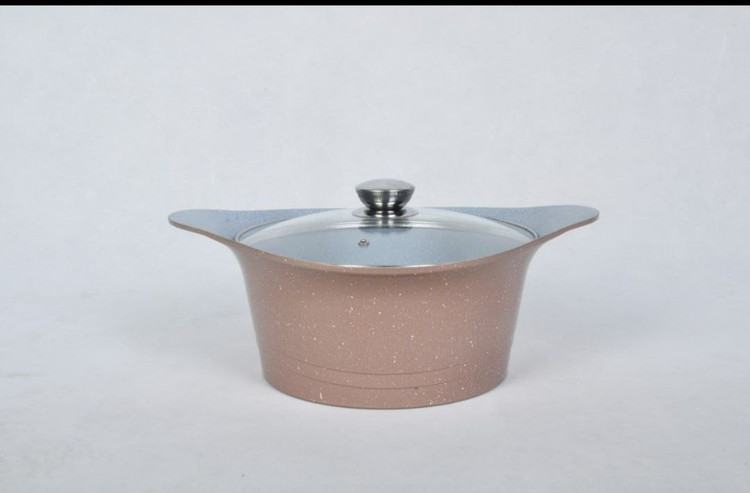 قابلمه چدن سایز ۲۸