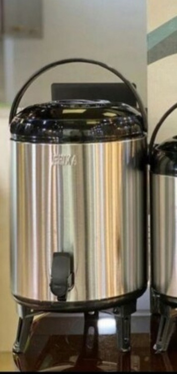 کلمن استیل آب ۱۰ لیتری پایه دار