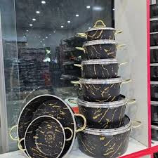 سرویس ۱۹ پارچه پرتو کالا طرح سنگ ماربل دسته طلائی